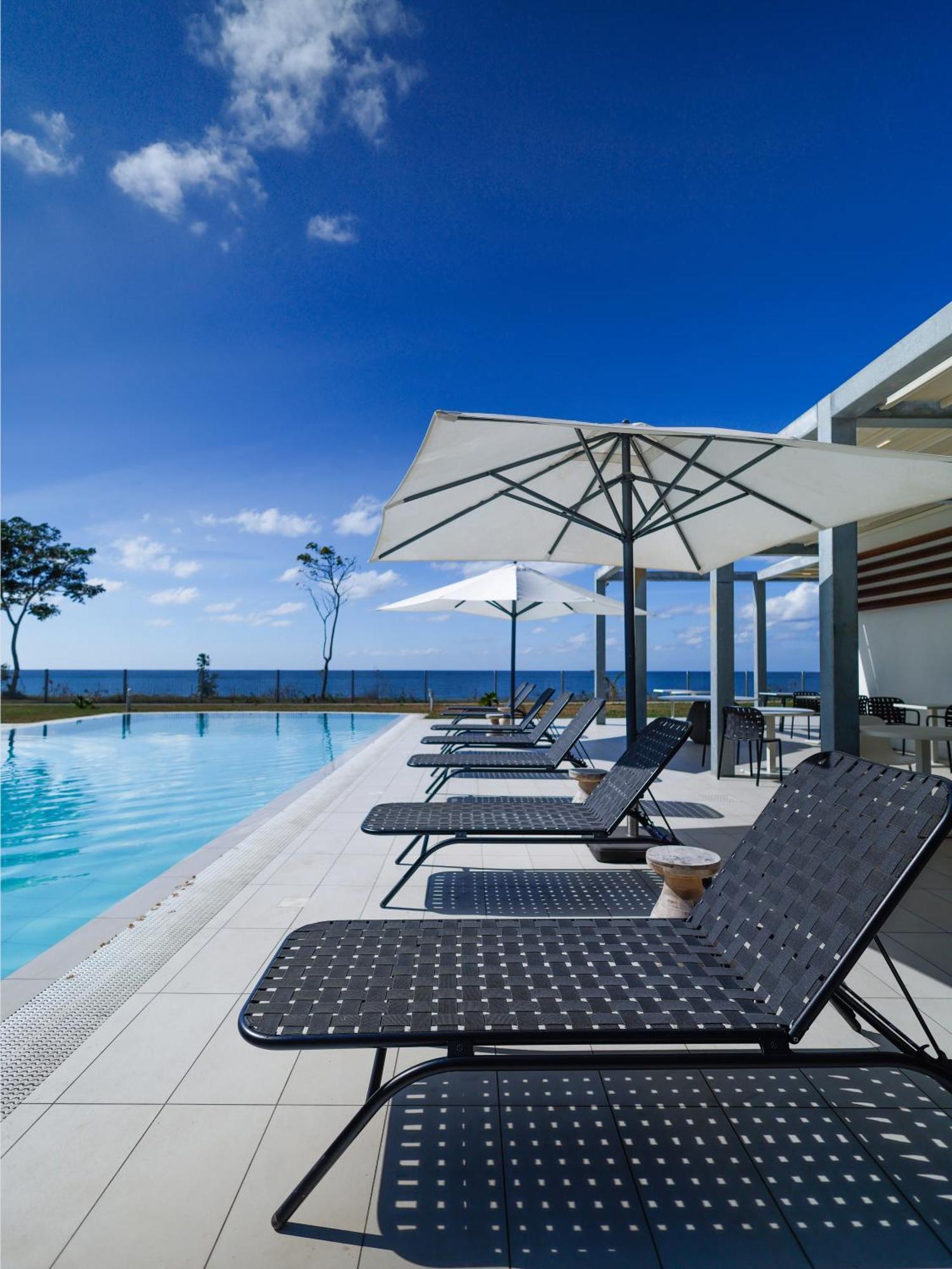 Ibis Styles Mayotte Aéroport Pamandzi Exterior foto